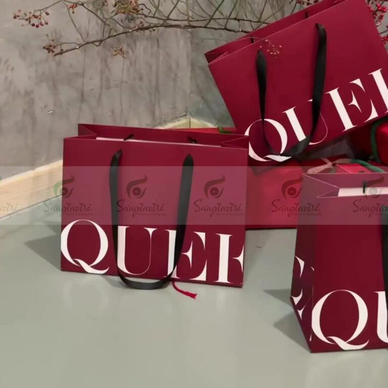TÚI GIẤY ĐỰNG QUẦN ÁO