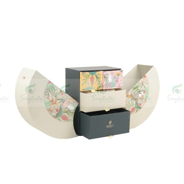 HỘP BÁNH TRUNG THU CAO CẤP 05