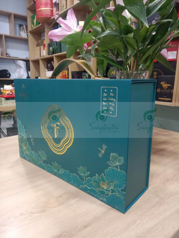 HỘP TRÀ CAO CẤP CÓ QUAI